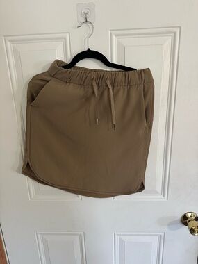 Lulu lemon brown skirt